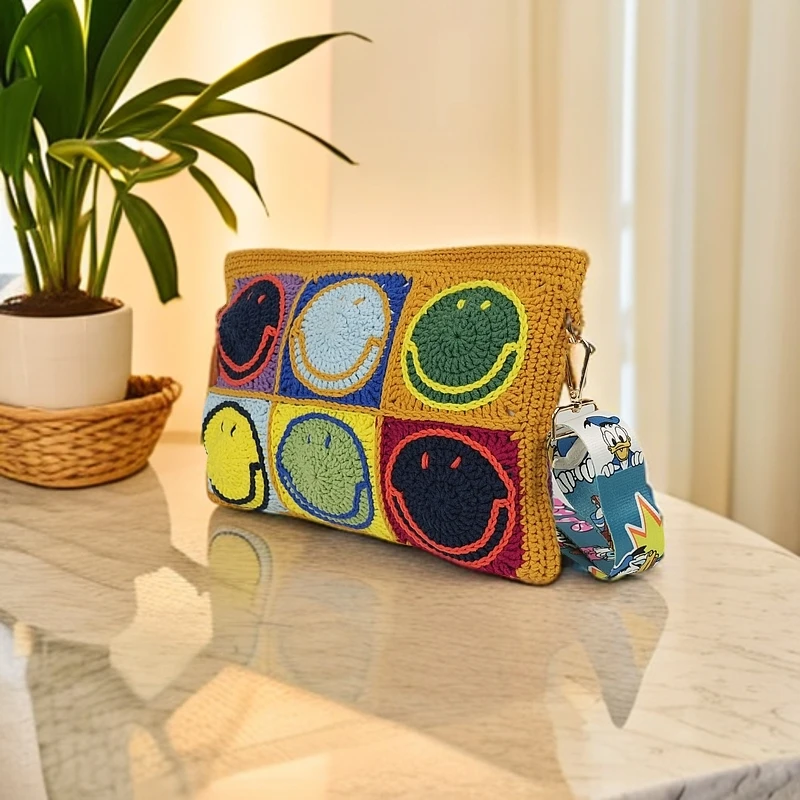 香雪茹双面笑脸包单肩斜跨包