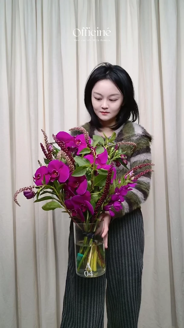 K*闹A04 Officine手打家居花束