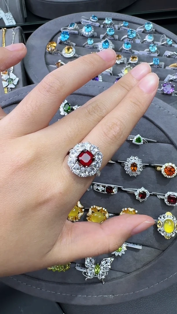 银S925镶嵌戒指石榴石【七天鉴赏期】