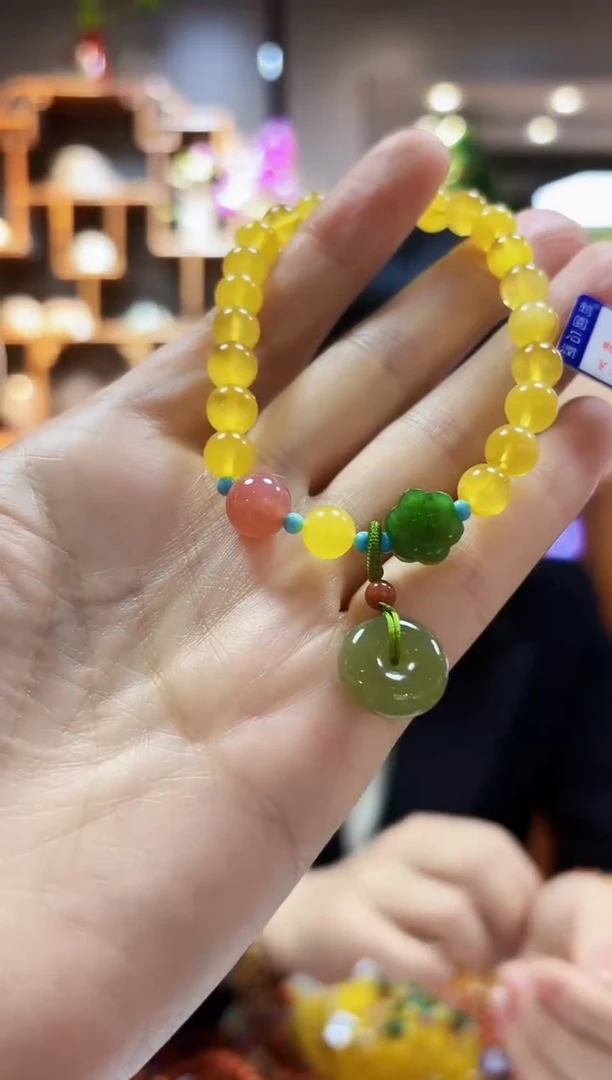 【闪购商品】蜜蜡裸石未镶嵌手链7.4