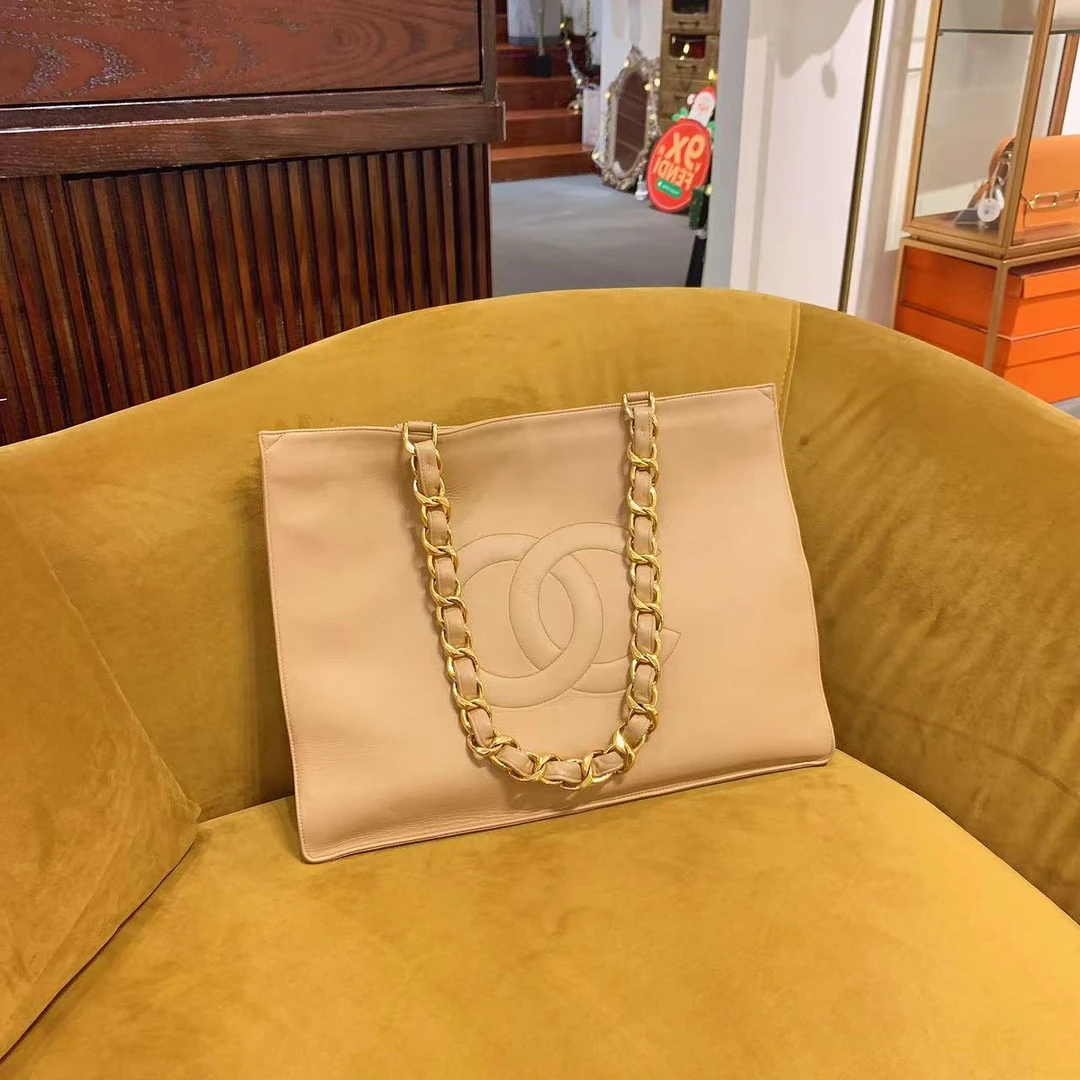 95新 Chanel/香奈儿 大双C粗链条托特包奶茶色金扣42307357