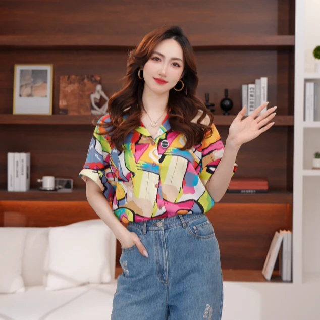 AMASS/阿玛施新款衬衫印花新潮风衬衫短袖女士休闲上衣百搭530066