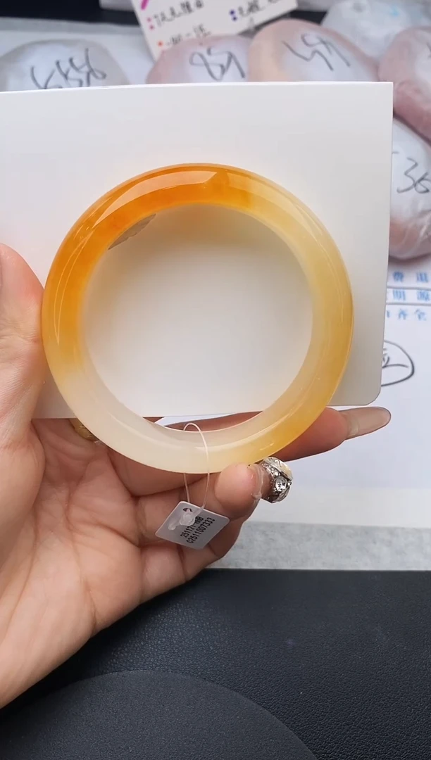 未镶嵌手镯石英质玉w160-HHB59+