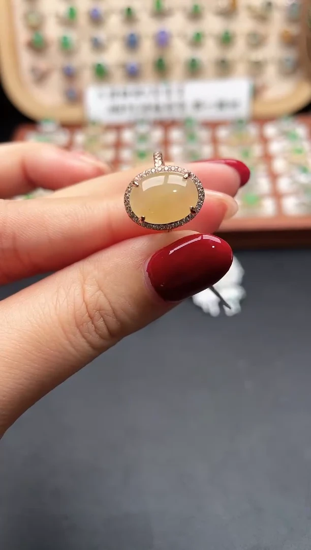 银S925镶嵌戒指翡翠一物一证一礼盒