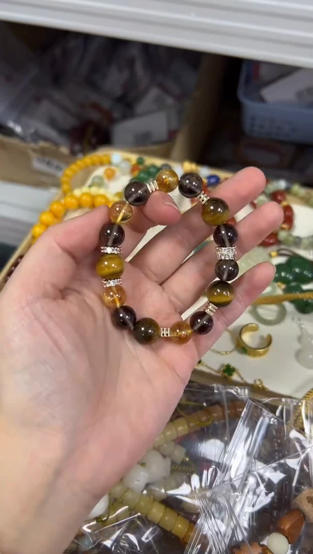 未镶嵌手链水晶金霸金字塔水晶设计款手串[14]