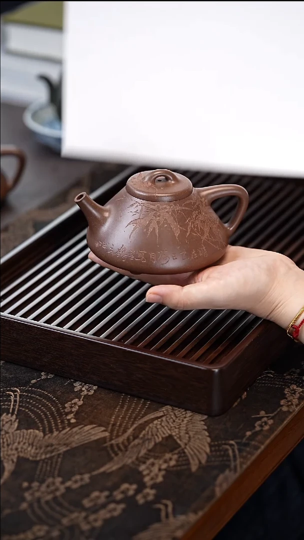 茶壶紫砂我***来1111