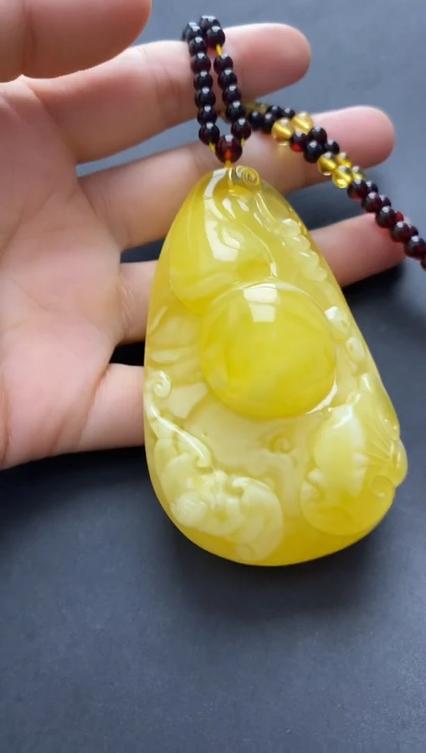 裸石琥珀未镶嵌吊坠