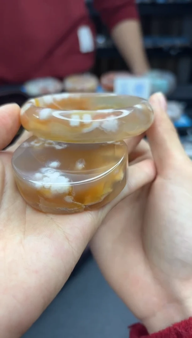 【闪购商品】石英质玉手镯未镶嵌2087（59圈赠送镯心）