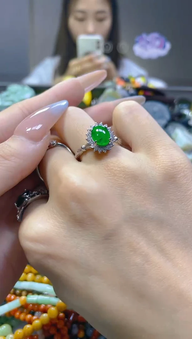 翡翠未镶嵌颈饰/B/翡翠A货，一件也是批发价