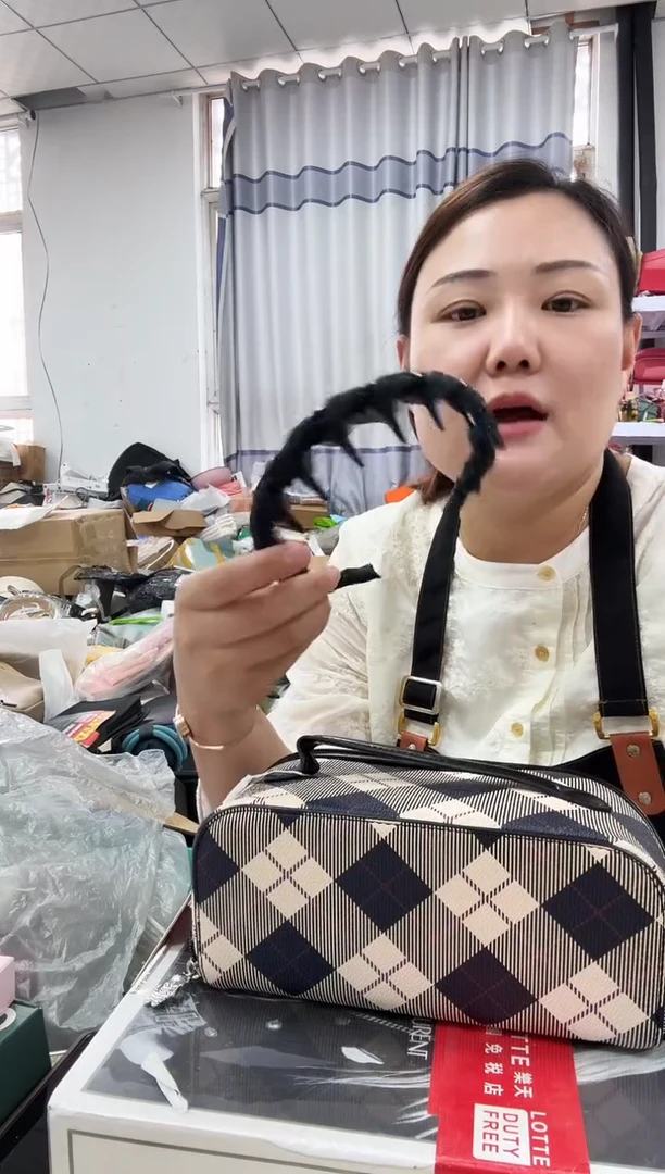 牦牛剖层皮革琪老板女包6号店超好看发图片款