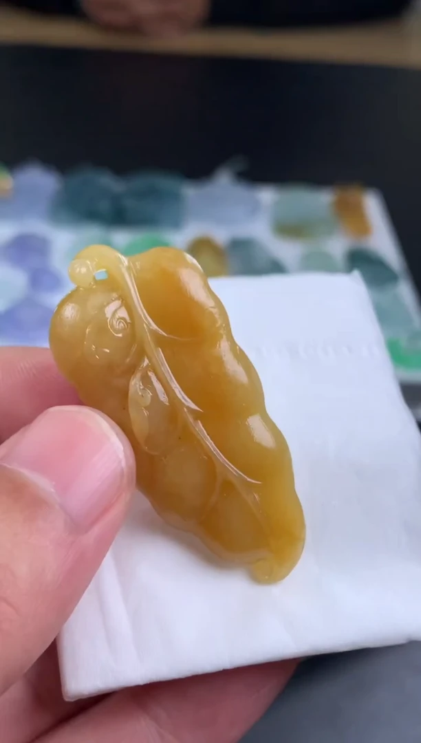 【闪购商品】定制翡翠未镶嵌翡翠