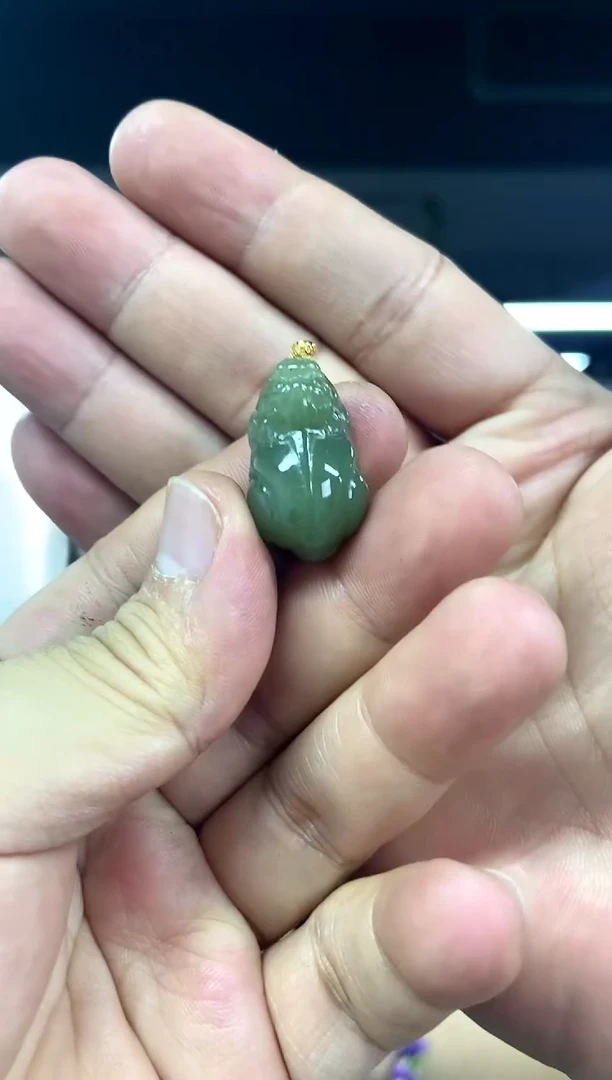 吊坠(不含链)18K金镶嵌和田玉多样性发其一颜色微差