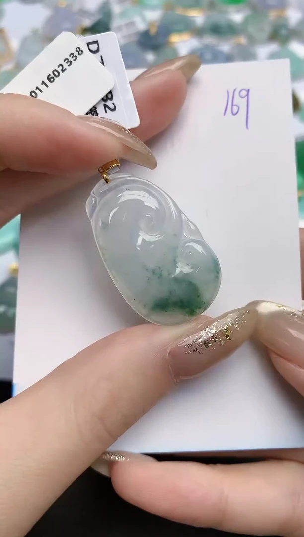 【闪购商品】翡翠颈饰18K金镶嵌天然缅甸翡翠A货