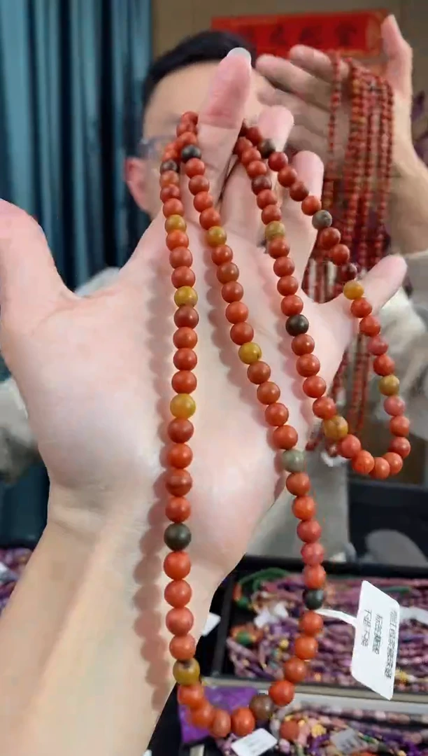 【闪购商品】南红玛瑙颈饰未镶嵌550多样性发其一6.8mm