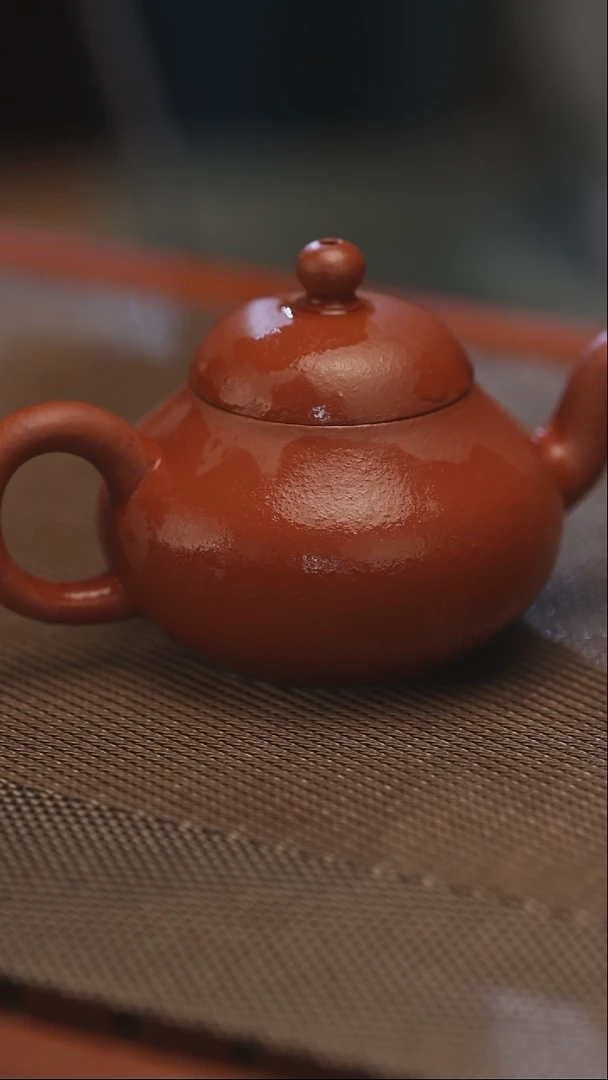 茶壶紫砂微瑕福利生砂朱泥梨形100毫升