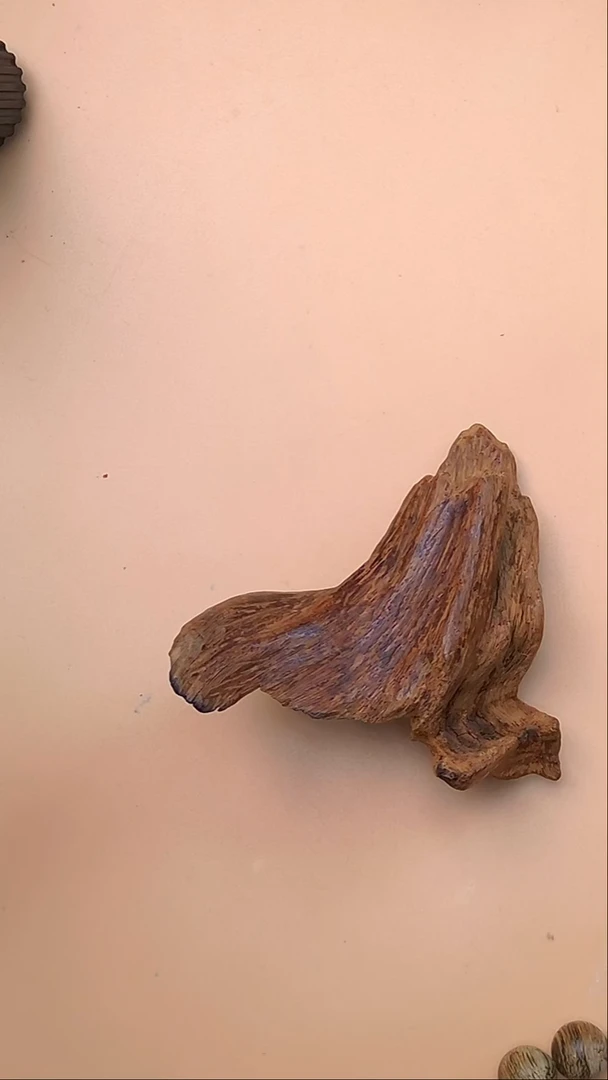 沉香摆件富森红土沉水摆件38g  03228