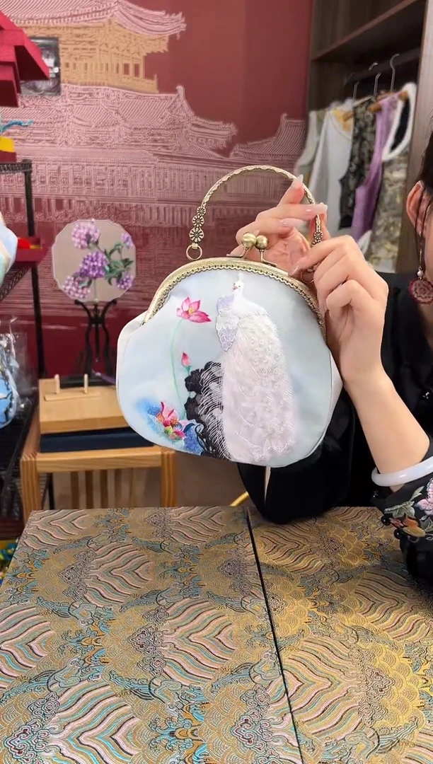 【闪购商品】刺绣苏绣手工刺绣包包