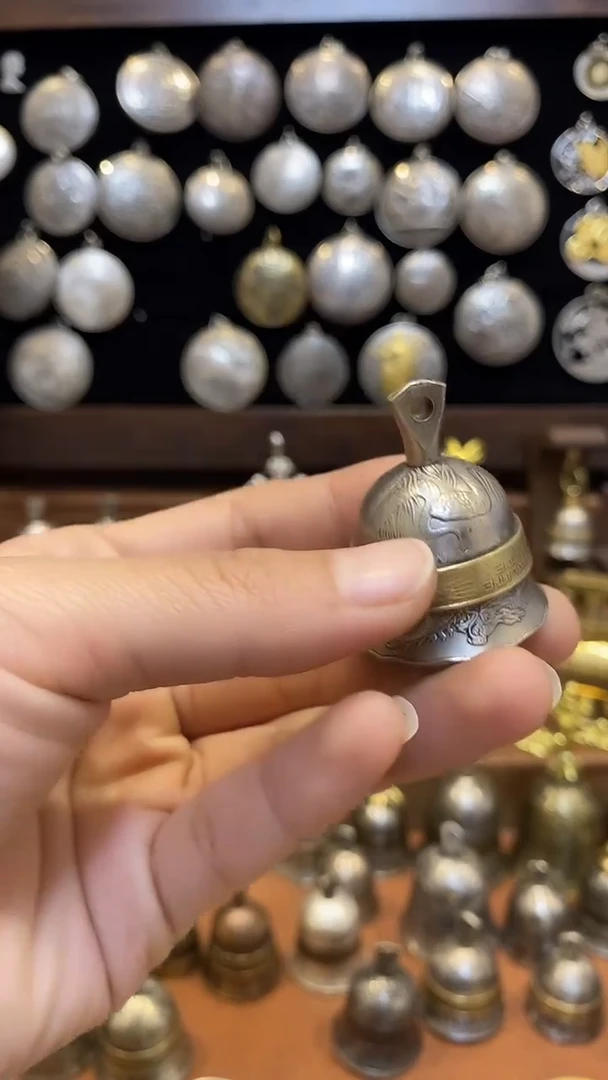 江**郎澳大利亚蛇龙铃铛微瑕