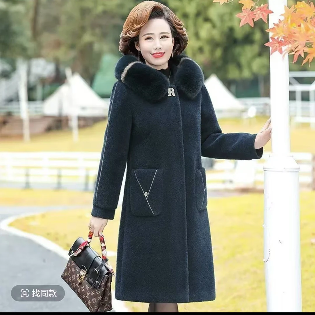7876新款妈妈装外套中老年女洋气高贵中年妇女时尚气质大衣C仓