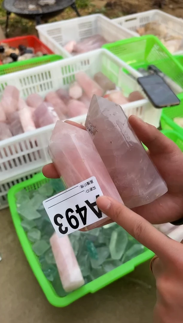 【闪购商品】水晶摆件未镶嵌粉水晶柱子多样性发一个 493