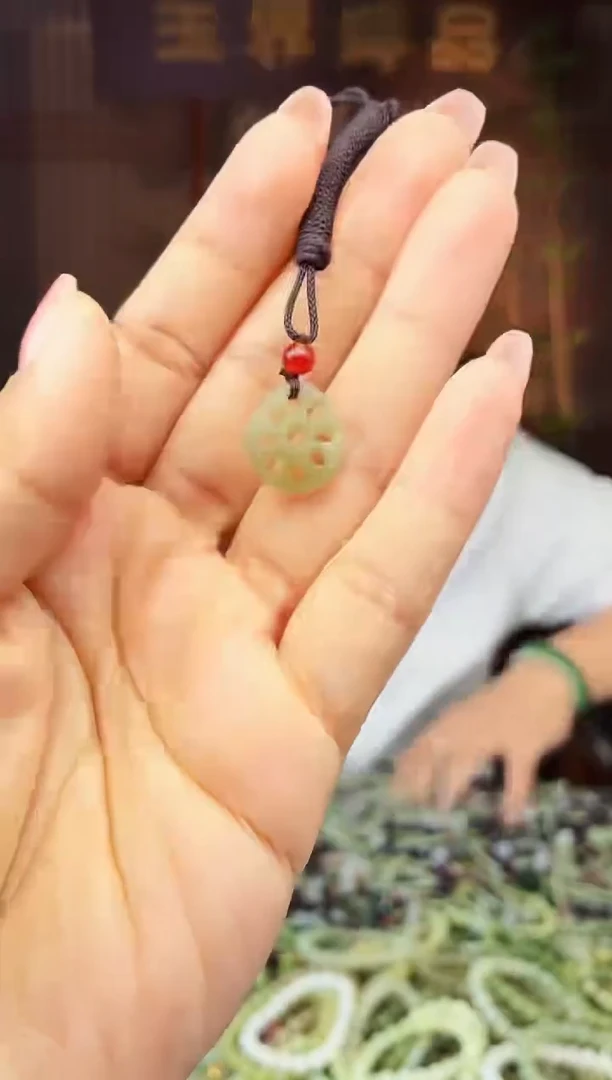 和田玉未镶嵌挂件多样性发货拍一发一