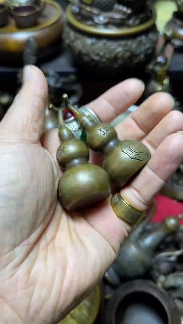 精美铜器点击下单