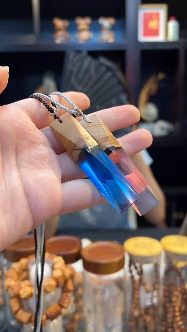 树脂吊坠 蓝色粉色备珠礼盒装