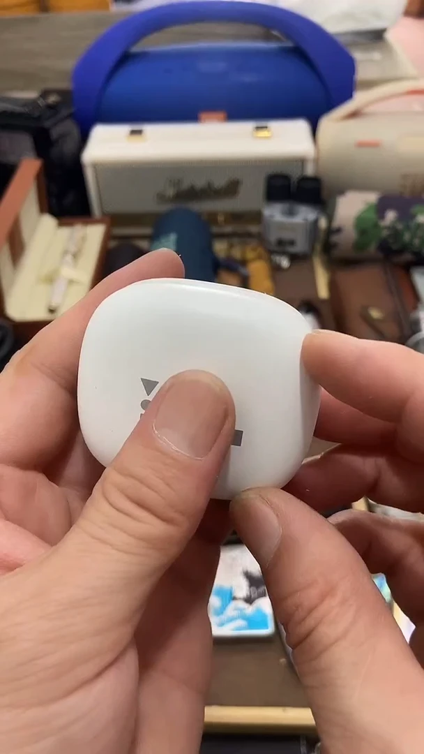 瓷片闪购商品  如图所示