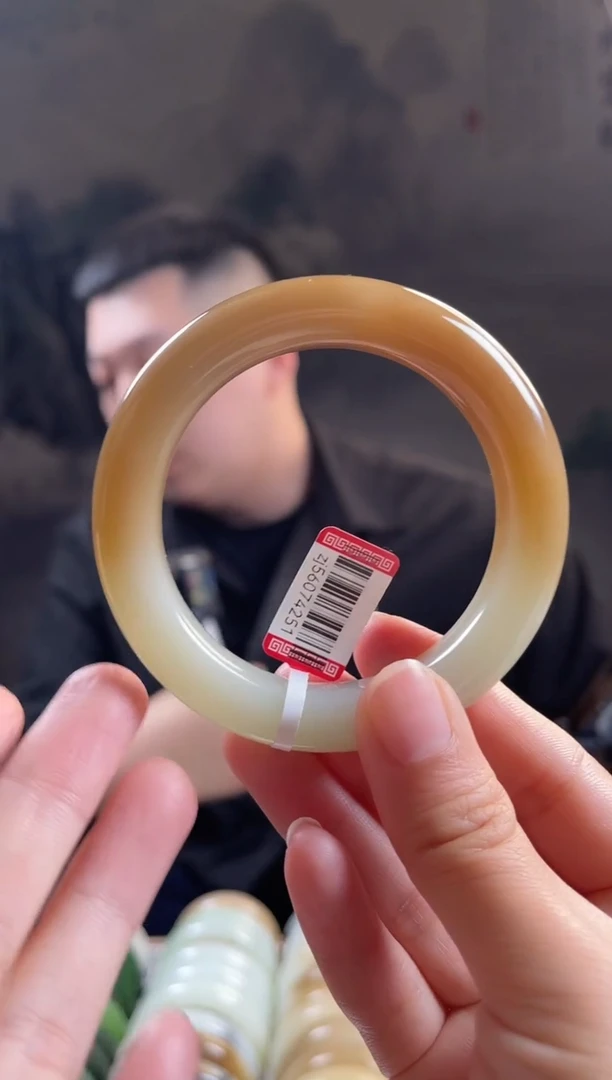 未镶嵌手镯和田玉56圈口4251