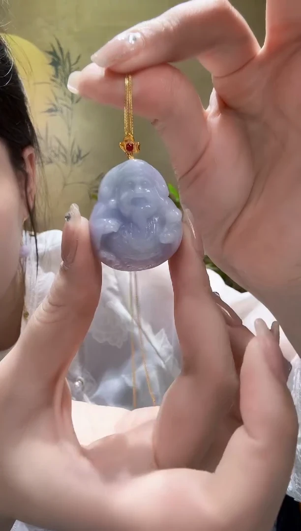 颈饰未镶嵌翡翠吊坠