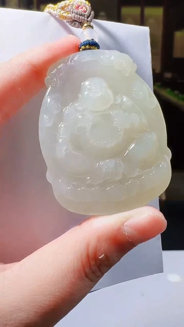 定制和田玉玉润名家天然和田玉（拍一发一）