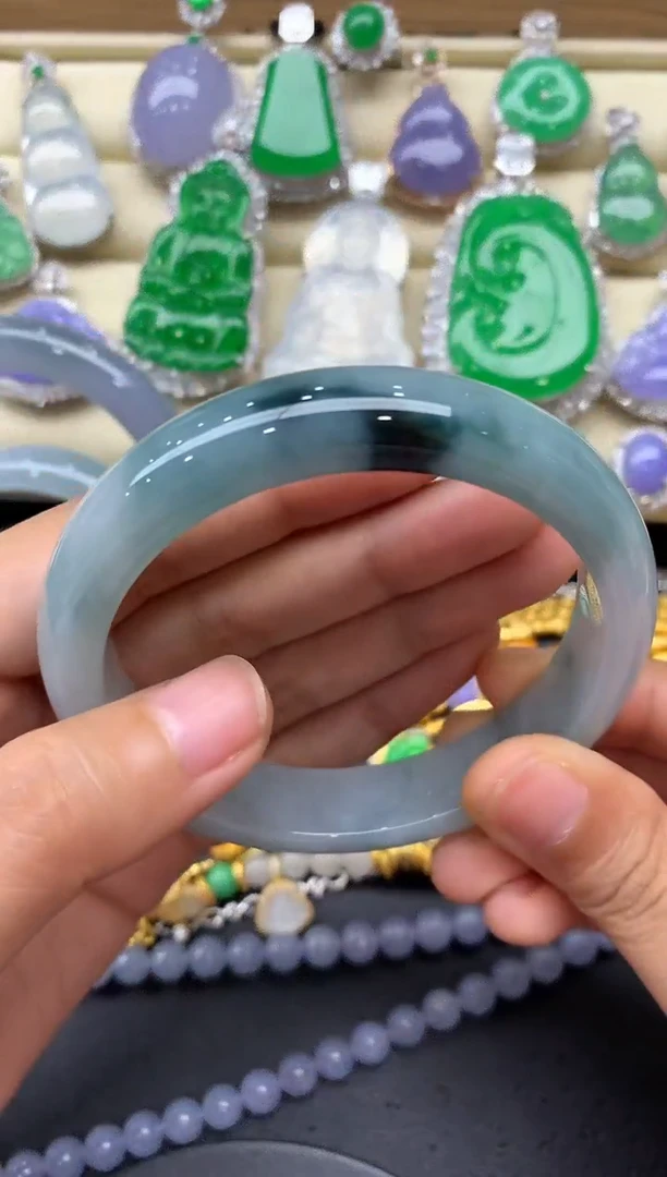 翡翠手镯未镶嵌242-中国好珍宝