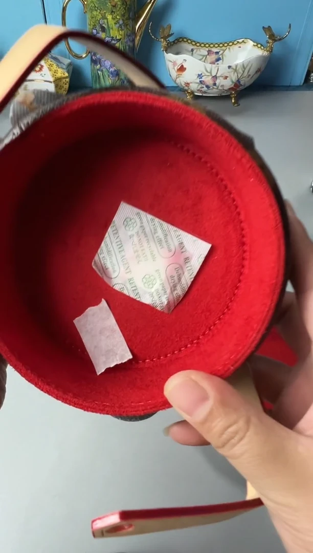 PU745手工无品牌， 七天无理由