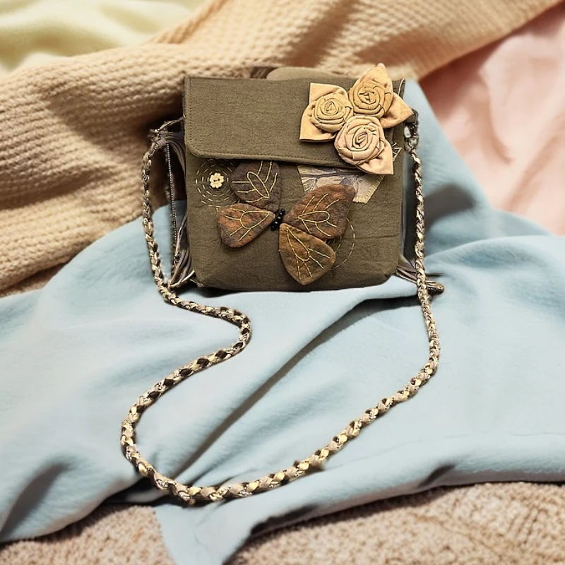 蝴蝶玫瑰-纯植物扎染手工刺绣森女单肩包时尚休闲百搭纯手工文艺