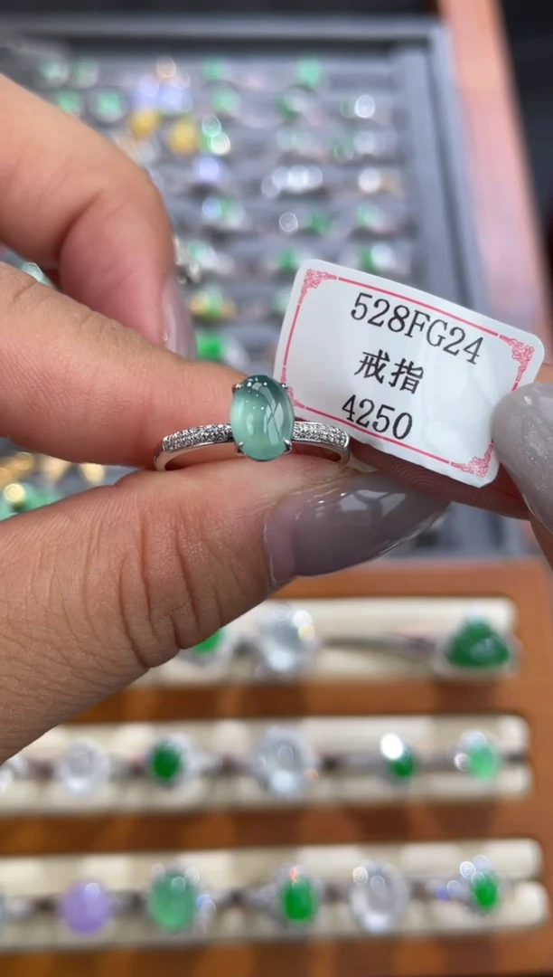 翡翠戒指18K金镶嵌528FG24
