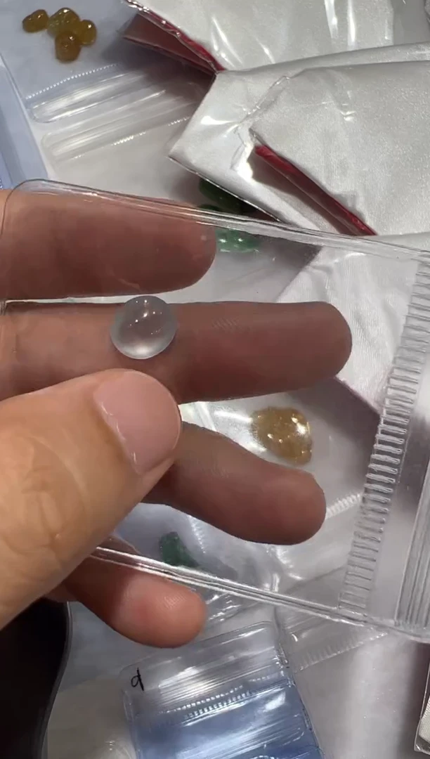 定制翡翠未镶嵌戒面