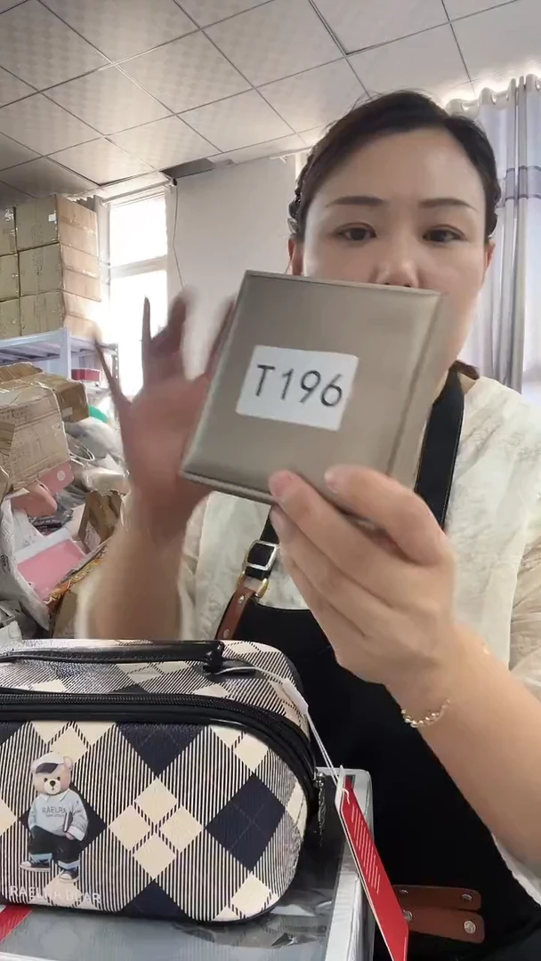 牦牛剖层皮革琪琪女包1号店超好看发图片款贝母