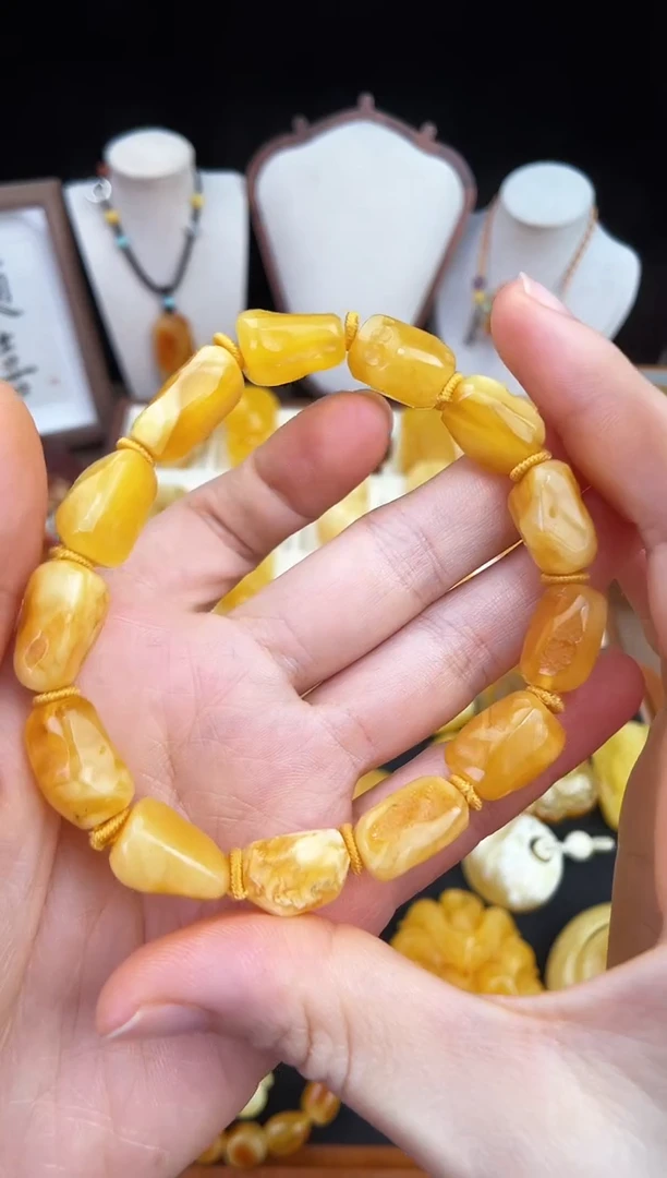 琥珀未镶嵌珠宝奇石柒月