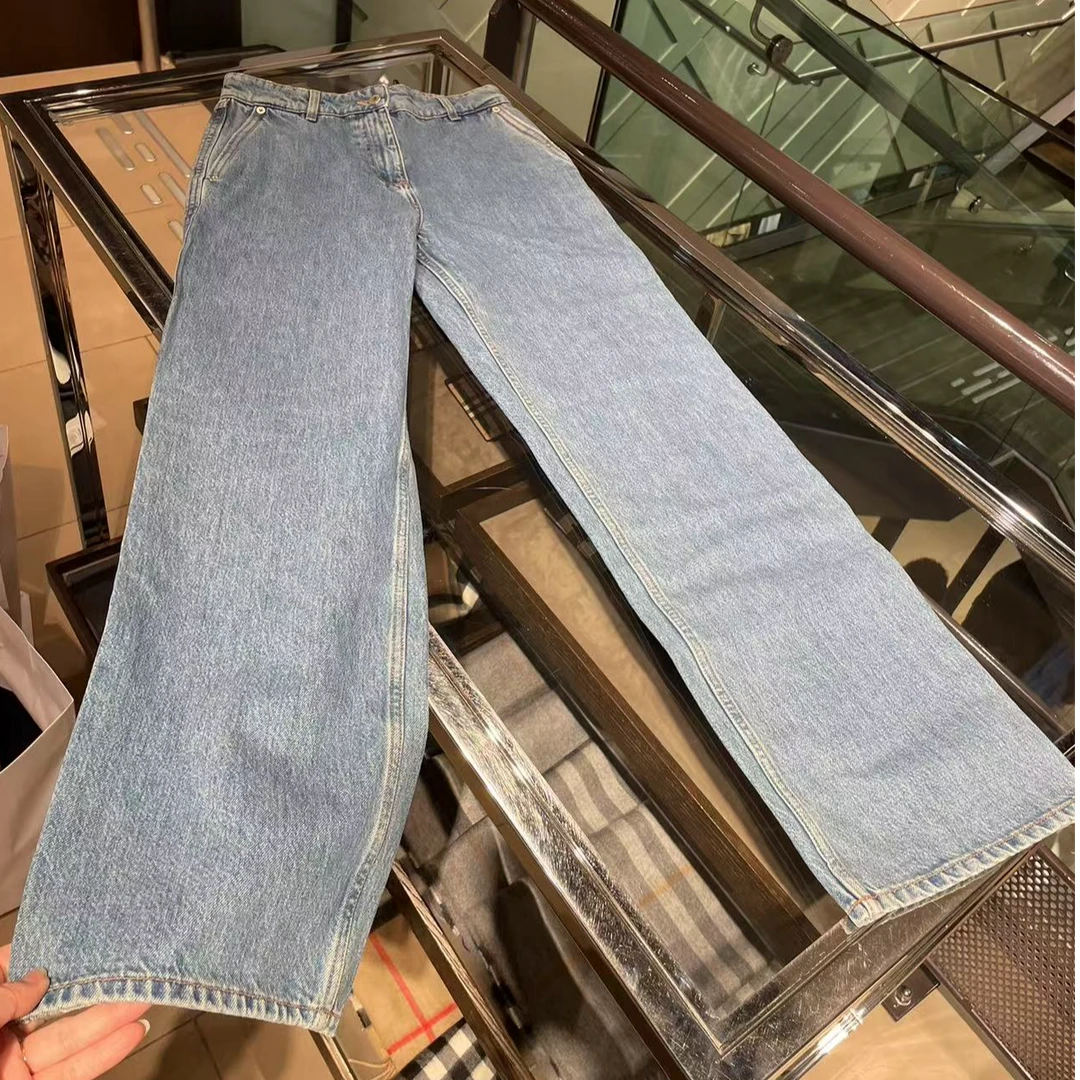 【香港直邮】Burberry博柏利女款牛仔裤蓝色棉质直筒休闲裤80731221
