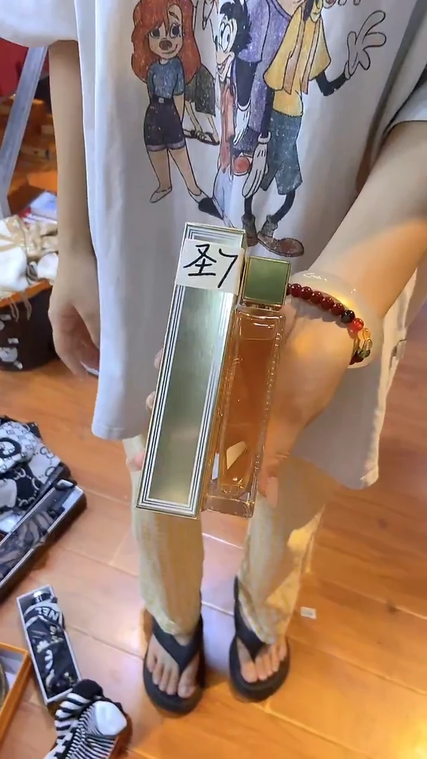 杯鸿辉家品牌瓷器，京东包邮！