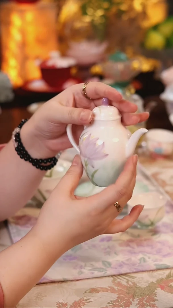 粉黛梦兰茶壶哈哈哈