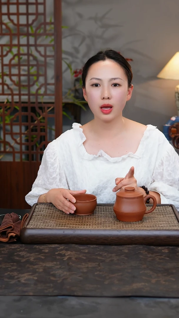茶壶紫砂红皮容-紫砂