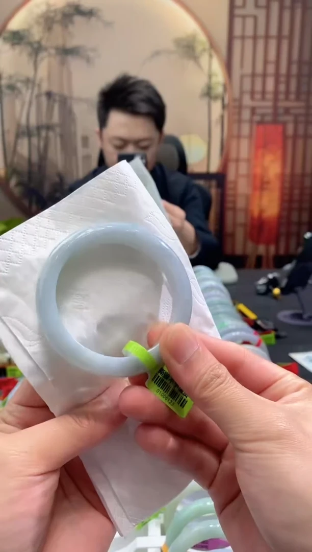 未镶嵌手镯翡翠000084902
