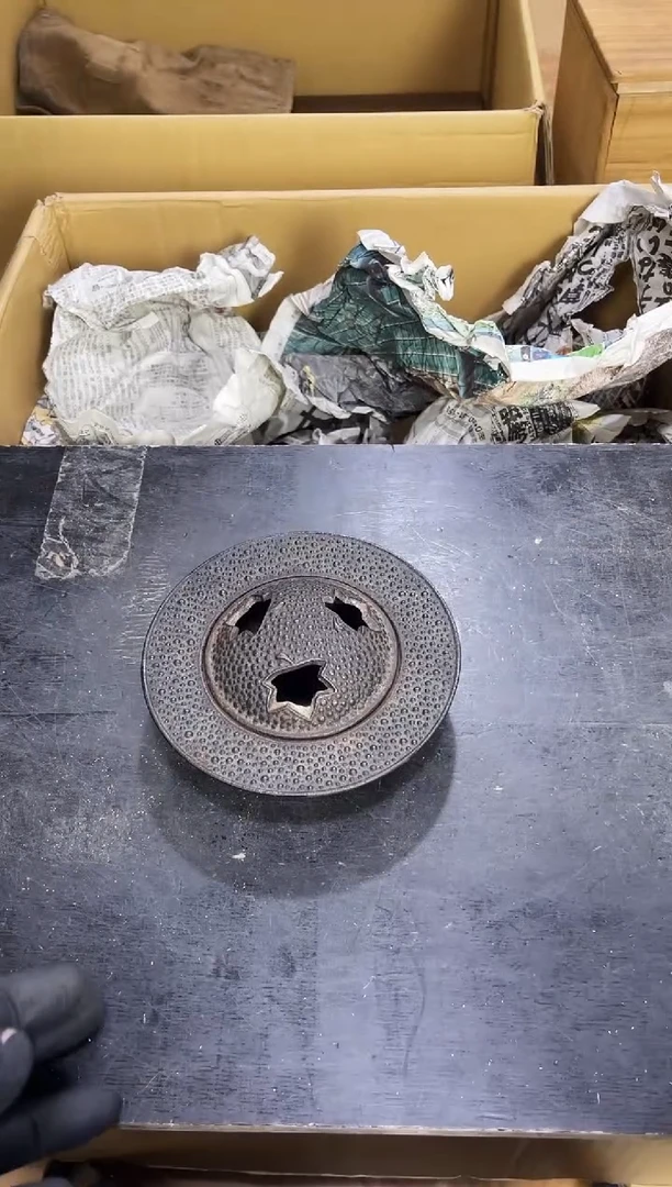 铁如图所示 阁集工艺品