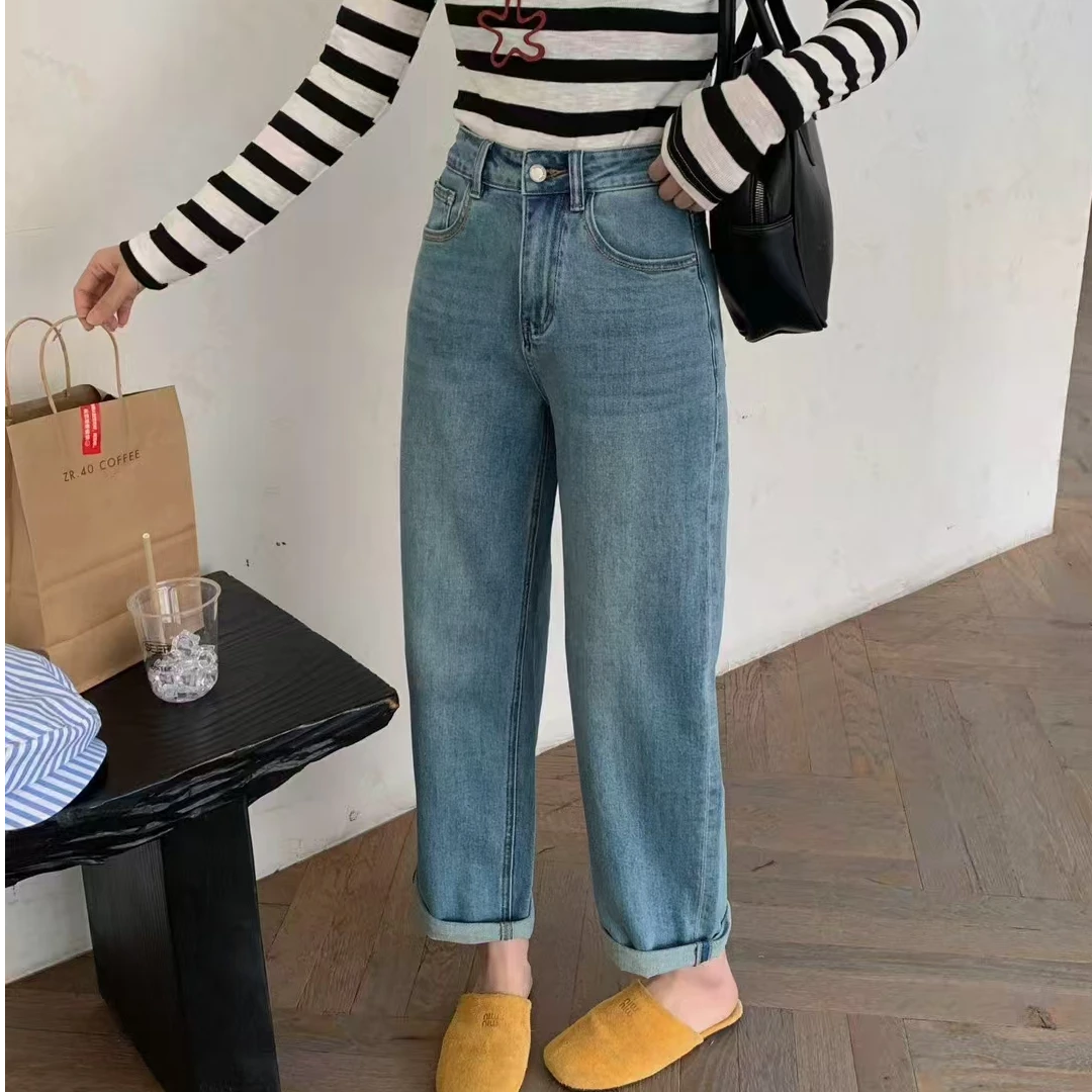 裤子显瘦直筒休闲裤宽松复古绿调牛仔裤百搭春季时尚高腰男友裤