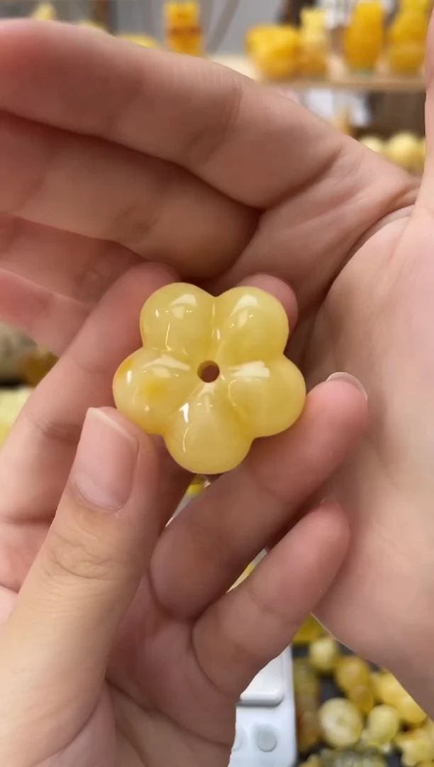 琥珀未镶嵌珠宝奇石077琥珀蜜蜡微瑕