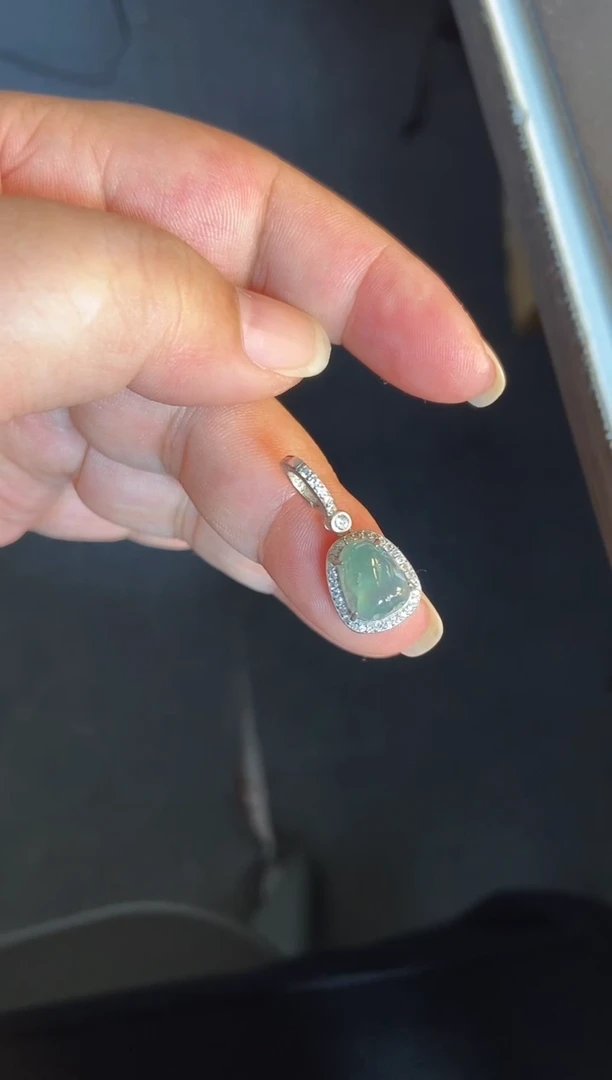 吊坠(不含链)银S925镶嵌翡翠1
