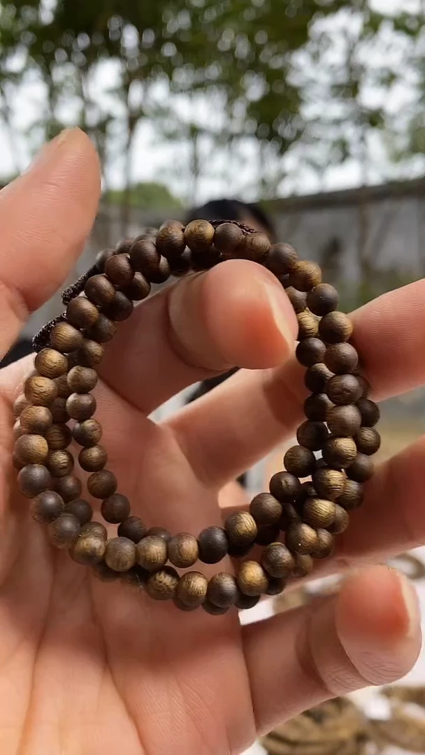 【闪购商品】沉香手串精品乌身圆珠5mm多圈手串多样性发一