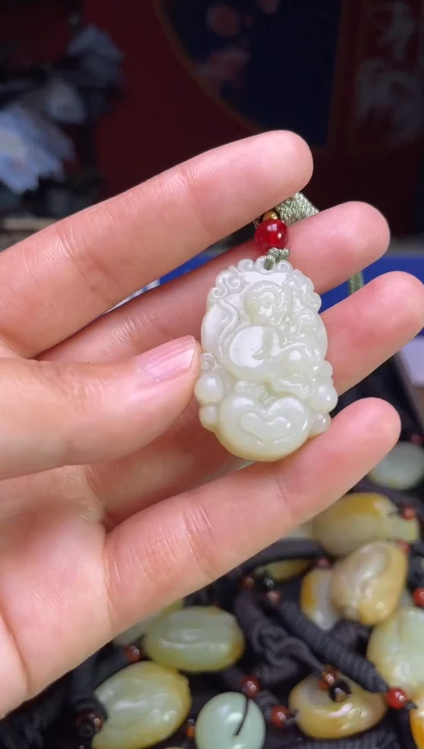 颈饰未镶嵌和田玉123