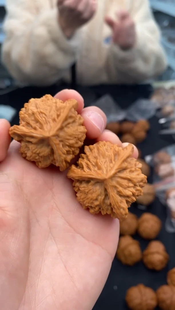 【闪购商品】文玩核桃把件盘山奔36-u575